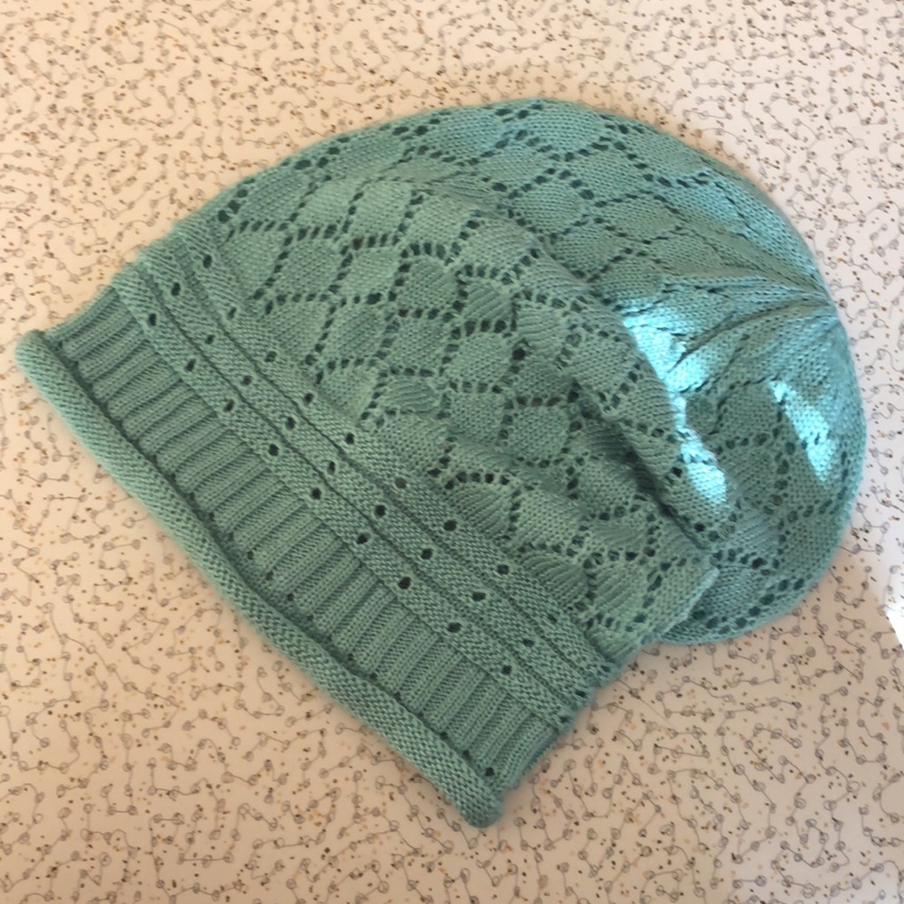 Turquoise lightweight hat - Picture 2 of 2